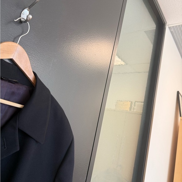 O’CONNOR’S 42L Wool mint condition “Rambler” overcoat navy, ultra luxury classic - Picture 12 of 15